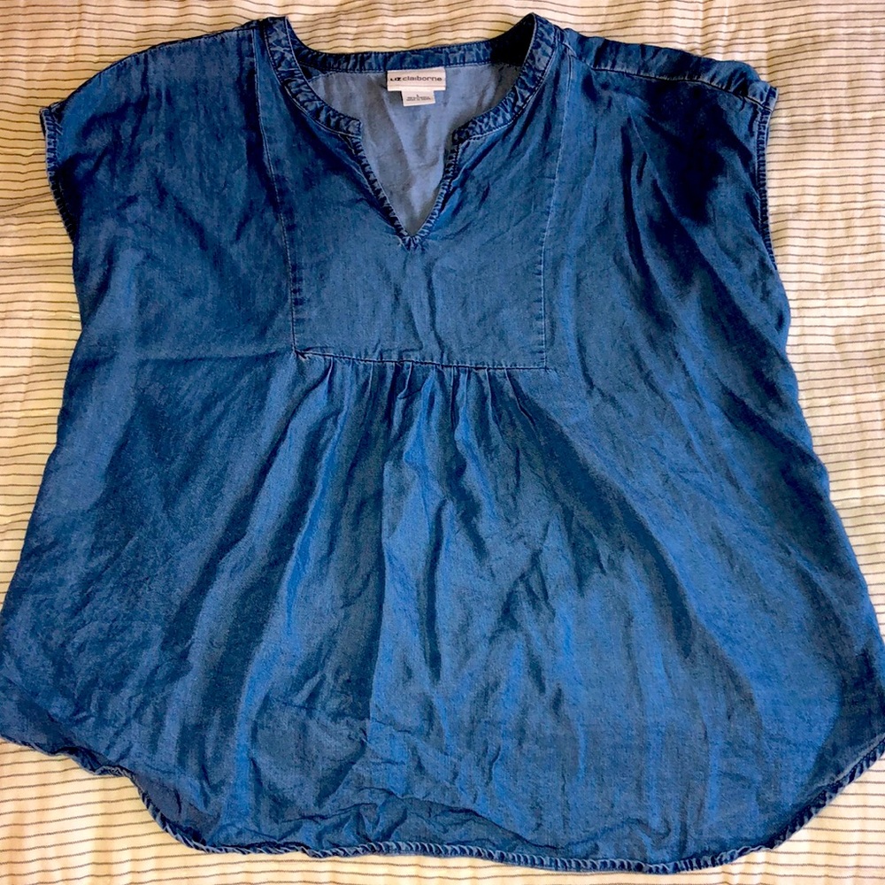 Denim short sleeve shirt